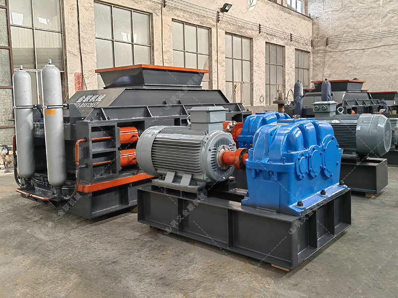 金聯(lián)機(jī)械生產(chǎn)的1510液壓對(duì)輥制砂機(jī)怎么樣?附現(xiàn)場(chǎng)案例 金聯(lián)機(jī)械生產(chǎn)的1510液壓對(duì)輥制砂機(jī)怎么樣?附現(xiàn)場(chǎng)案例