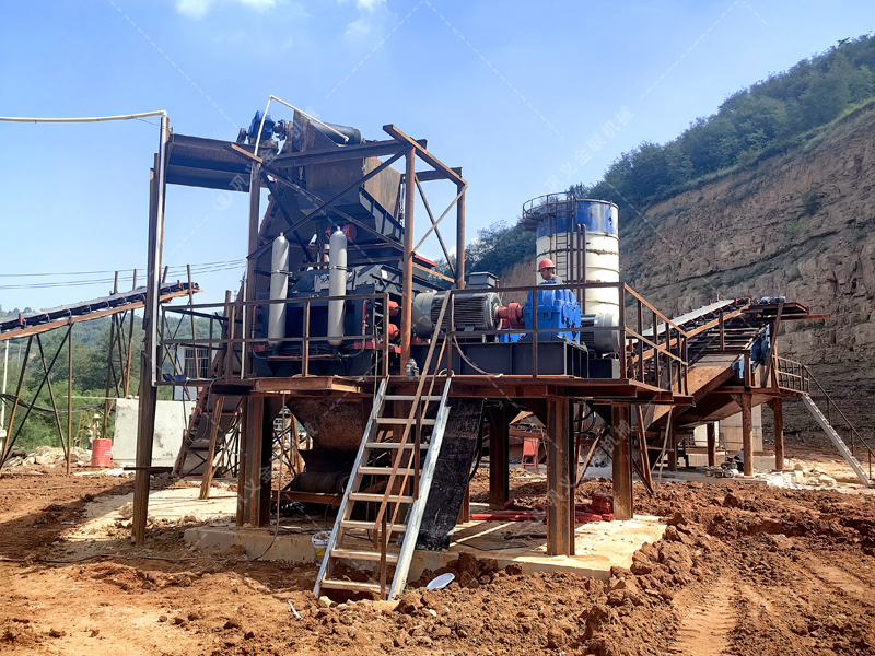 金聯(lián)機(jī)械生產(chǎn)的1510液壓對(duì)輥制砂機(jī)怎么樣?附現(xiàn)場(chǎng)案例 金聯(lián)機(jī)械生產(chǎn)的1510液壓對(duì)輥制砂機(jī)怎么樣?附現(xiàn)場(chǎng)案例